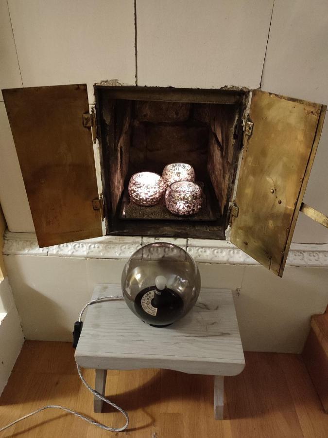 Den Unika Sekelskiftsvaningen. Appartement Norrtälje Buitenkant foto