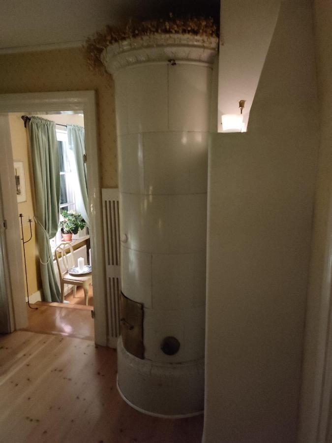 Den Unika Sekelskiftsvaningen. Appartement Norrtälje Buitenkant foto